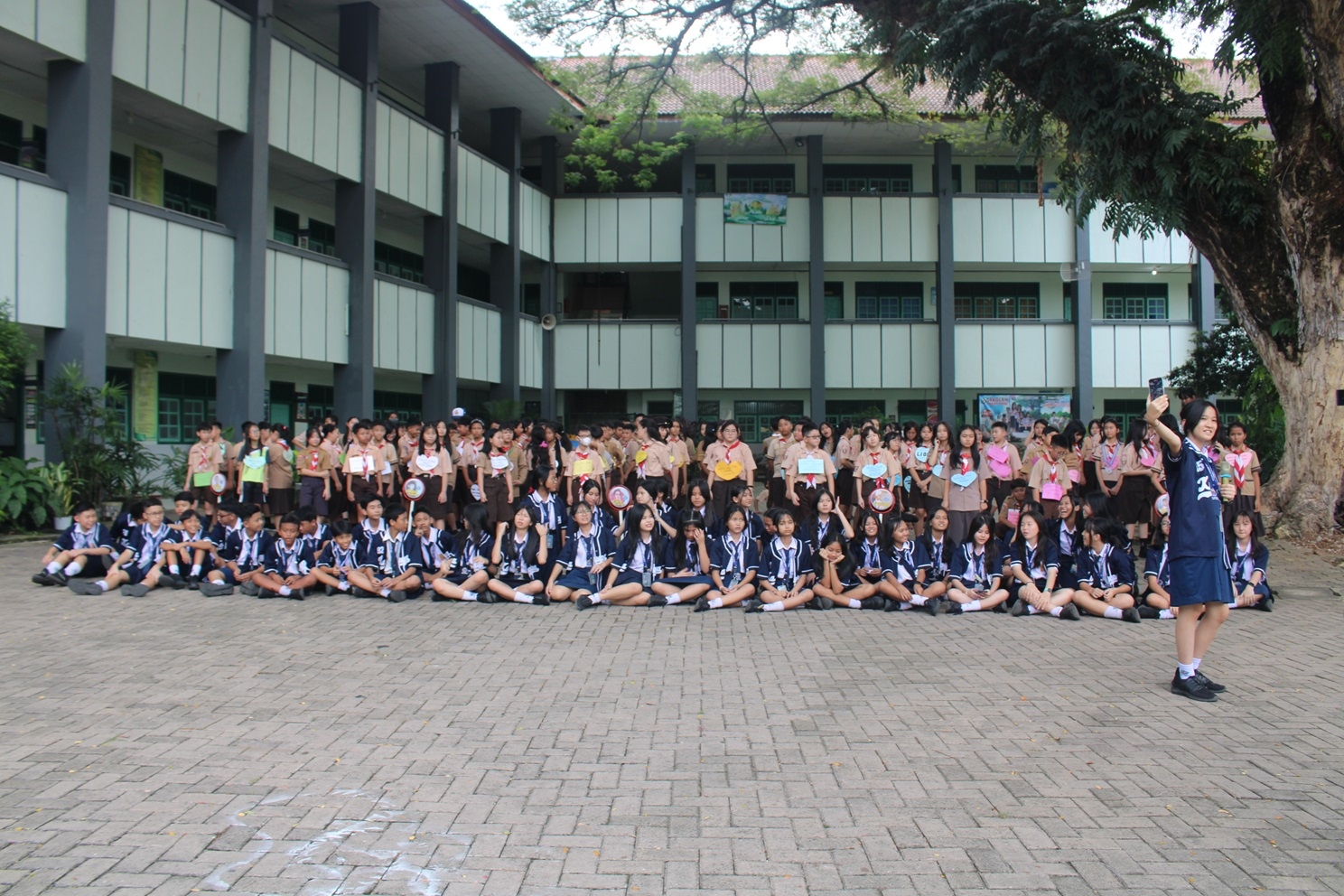 Masa Pengenalan Lingkungan Sekolah di SMP Xaverius 2 Bandarlampung